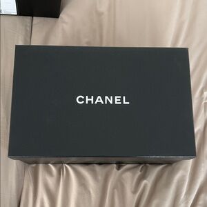 CHANEL Elegant Black Gift Box